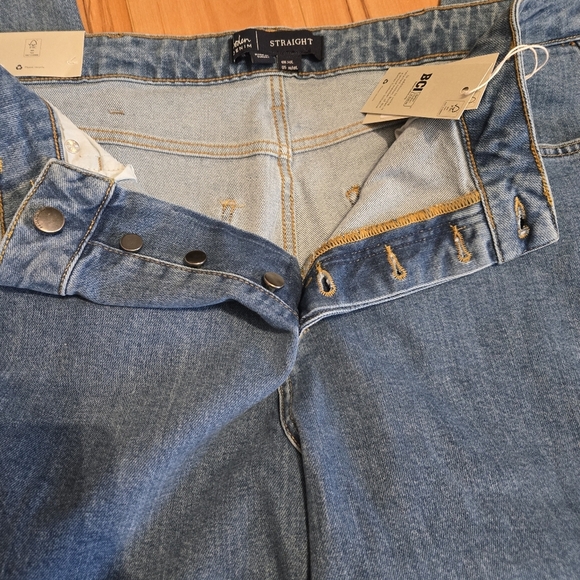 Boden Pink and Yellow Straight Leg Pants - Picture 6 of 15